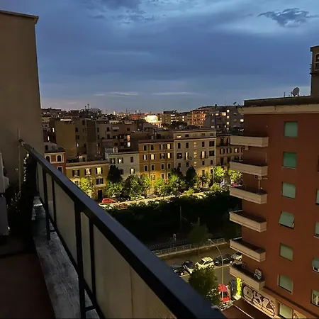 Lucian Dreams * Rome